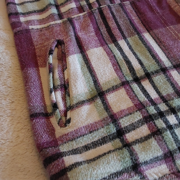 🌺 Like New Boohoo Man Flannel Pull-on Shacket - Picture 9 of 15